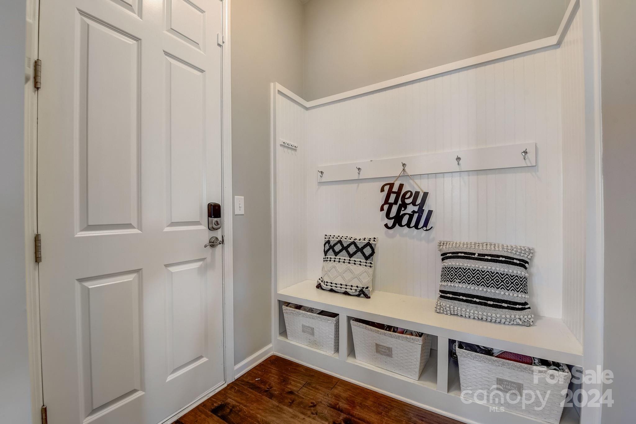 Lake Ridge - Residential