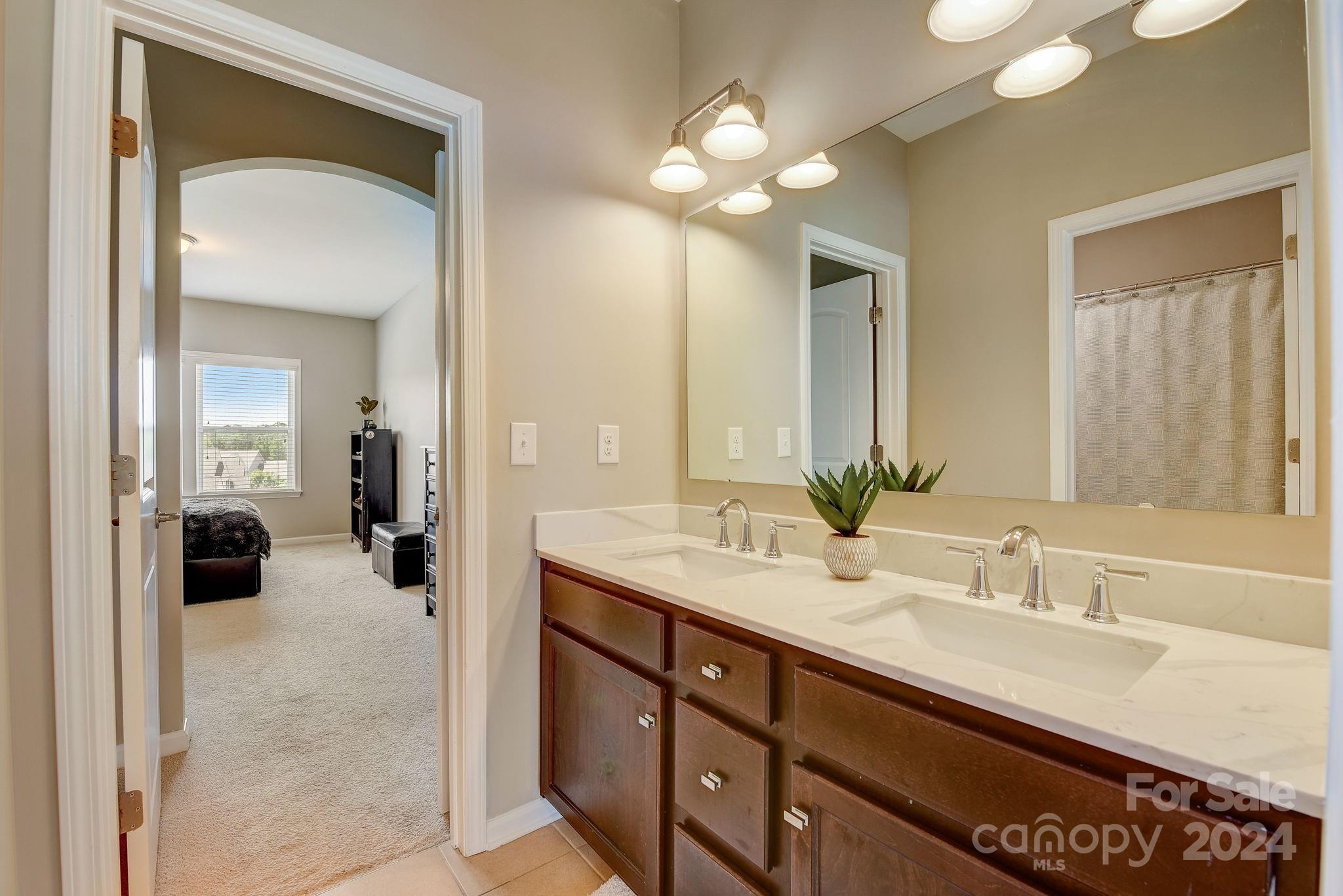 Lake Ridge - Residential