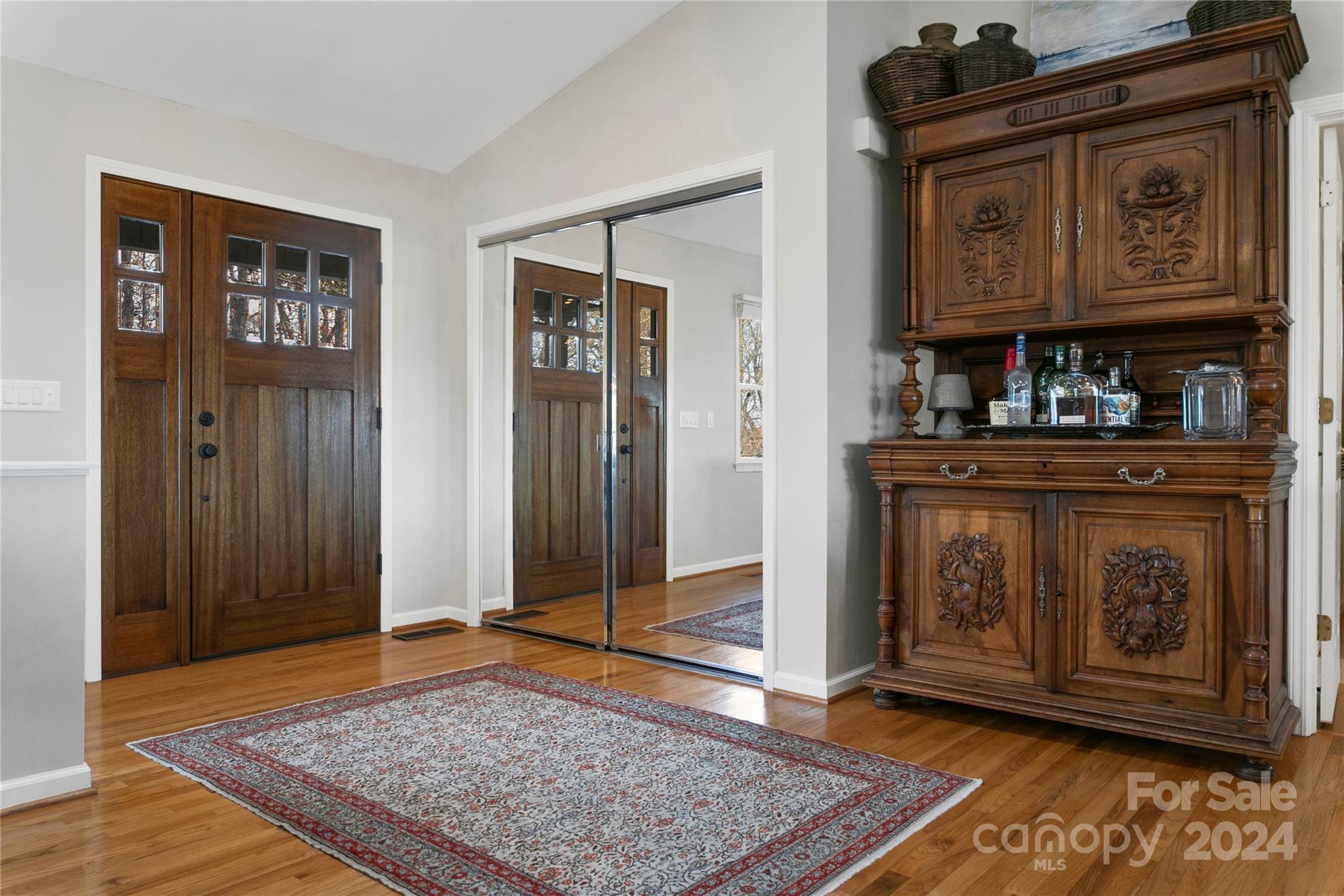 connestee falls - Residential