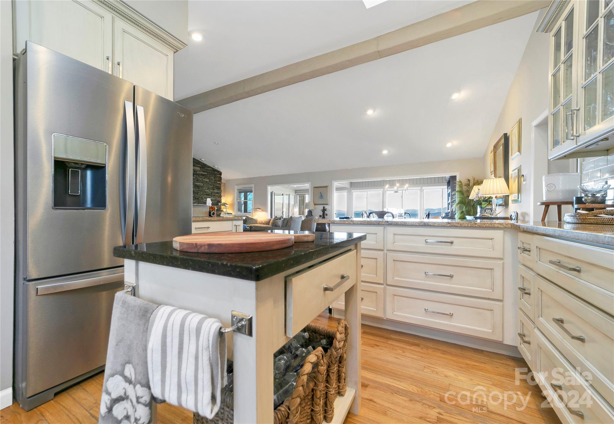 connestee falls - Residential