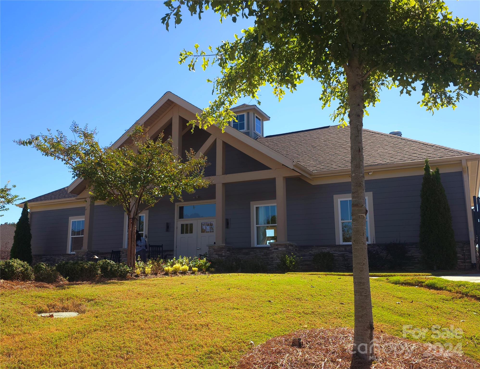 Larkhaven Hills - Residential