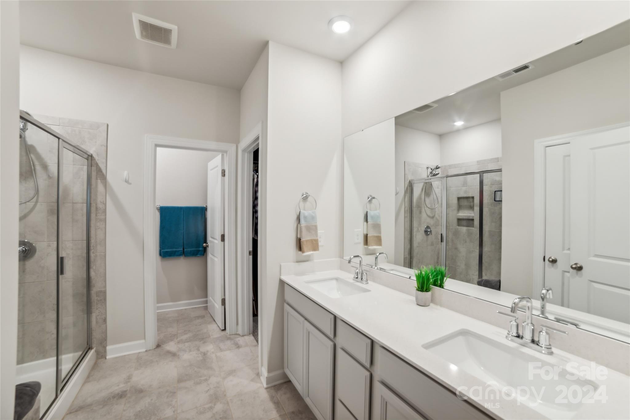 Larkhaven Hills - Residential