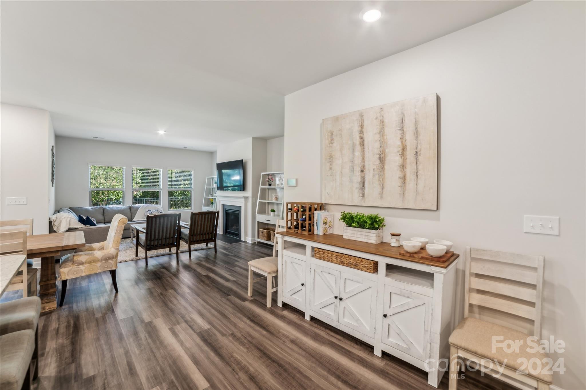 Larkhaven Hills - Residential