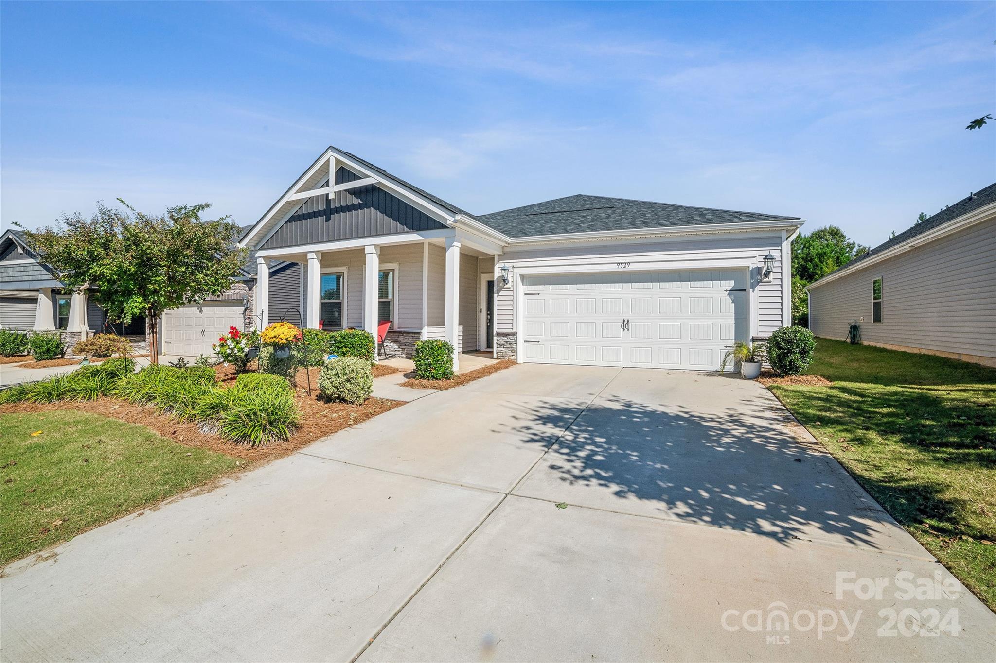 Larkhaven Hills - Residential