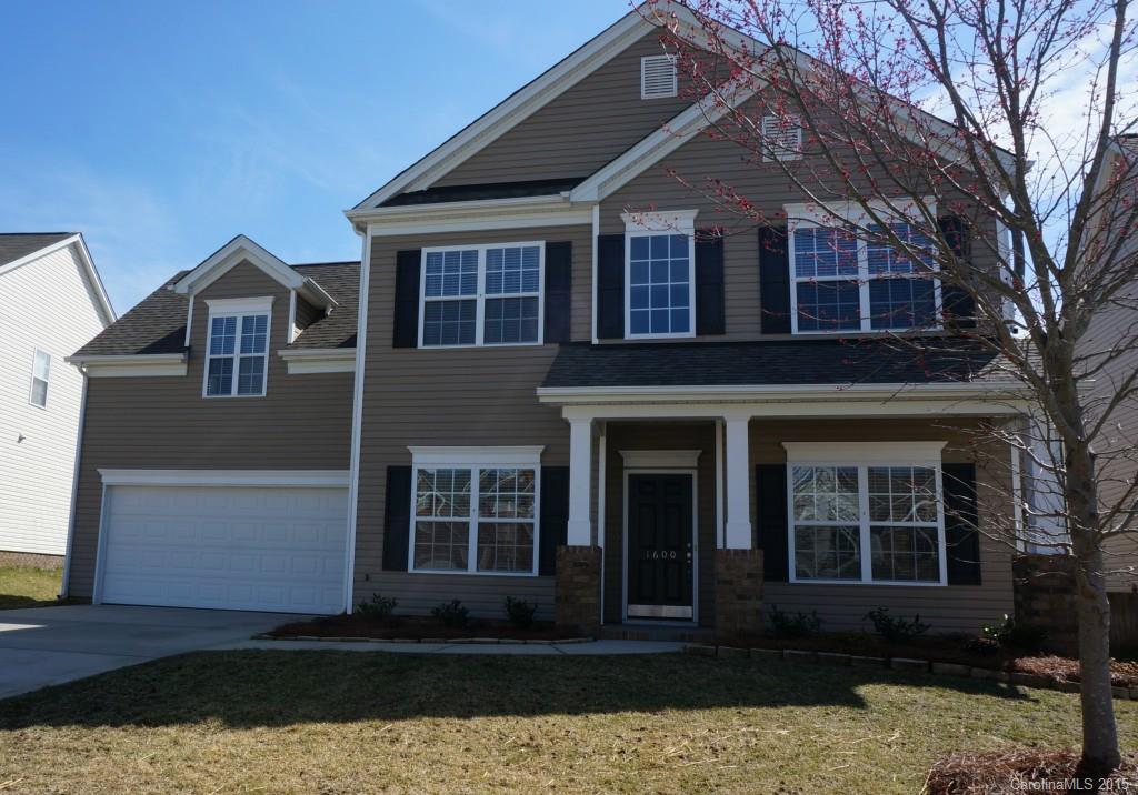 Moss Creek Village - Residential