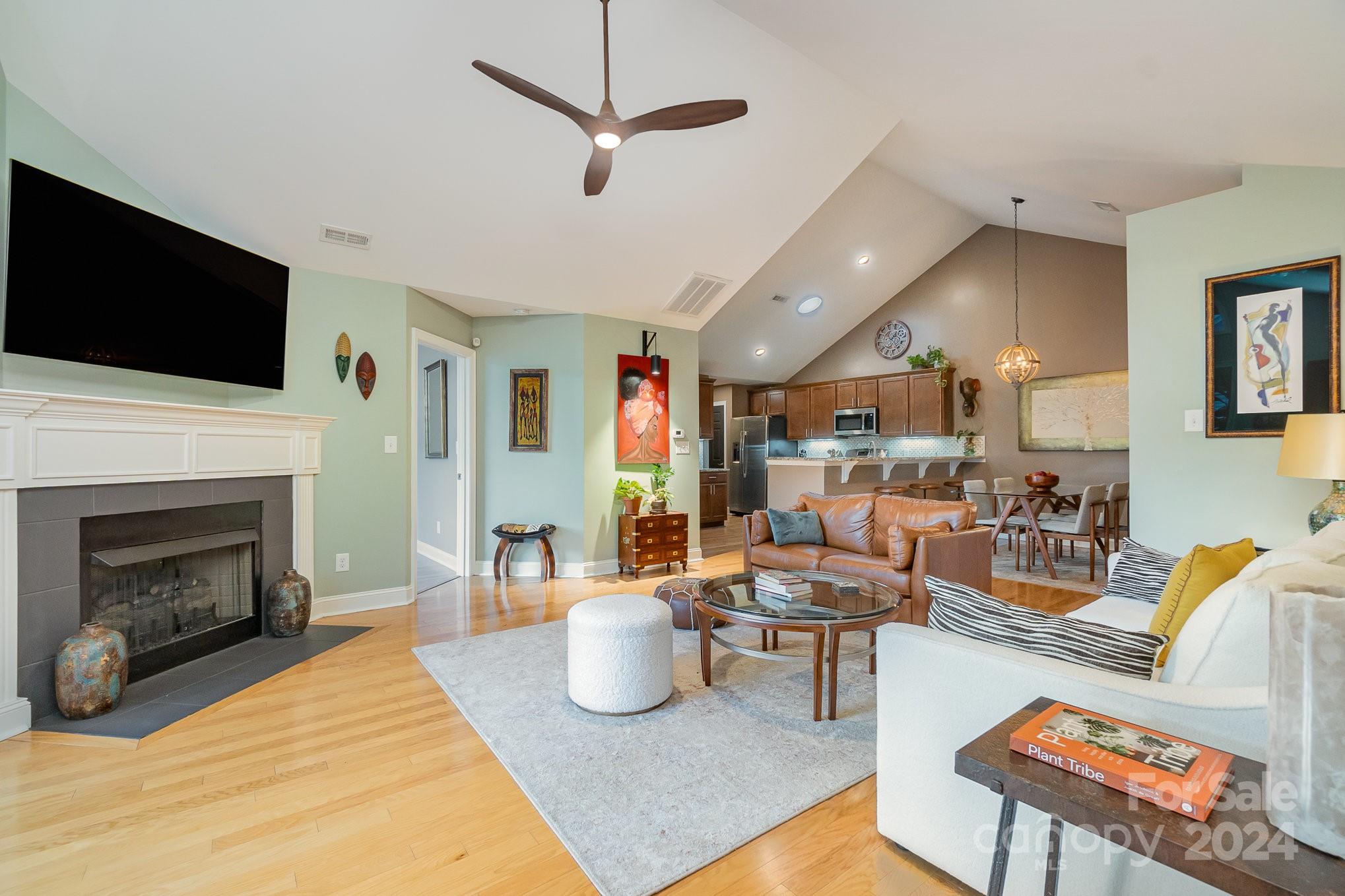 Ridge Road Villas - Residential