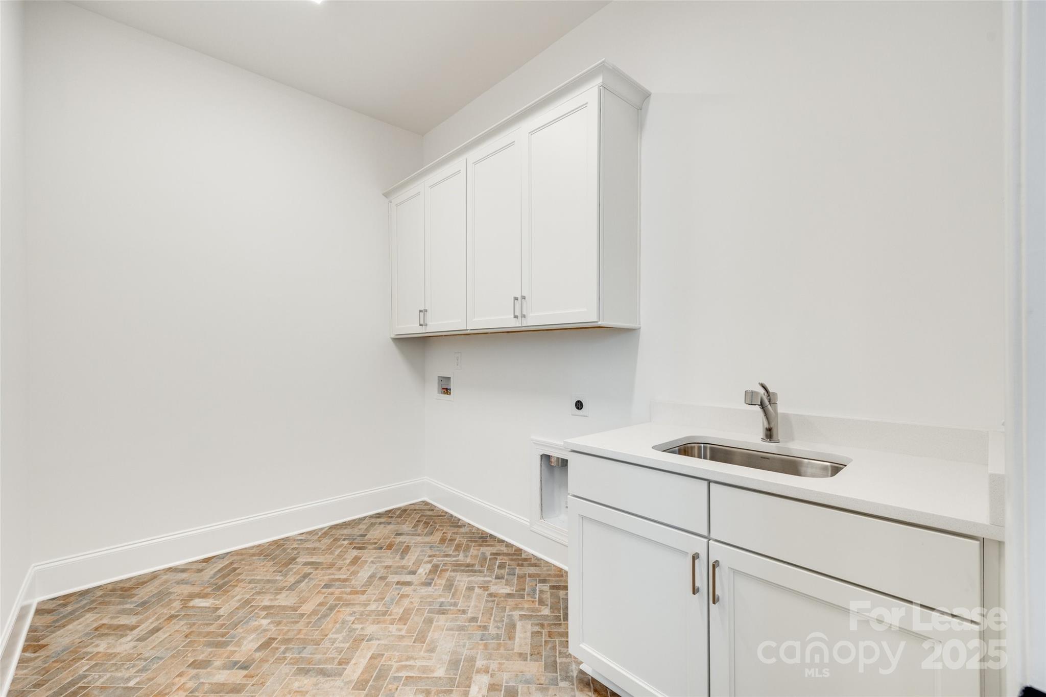 Phillips Village - Residential Lease