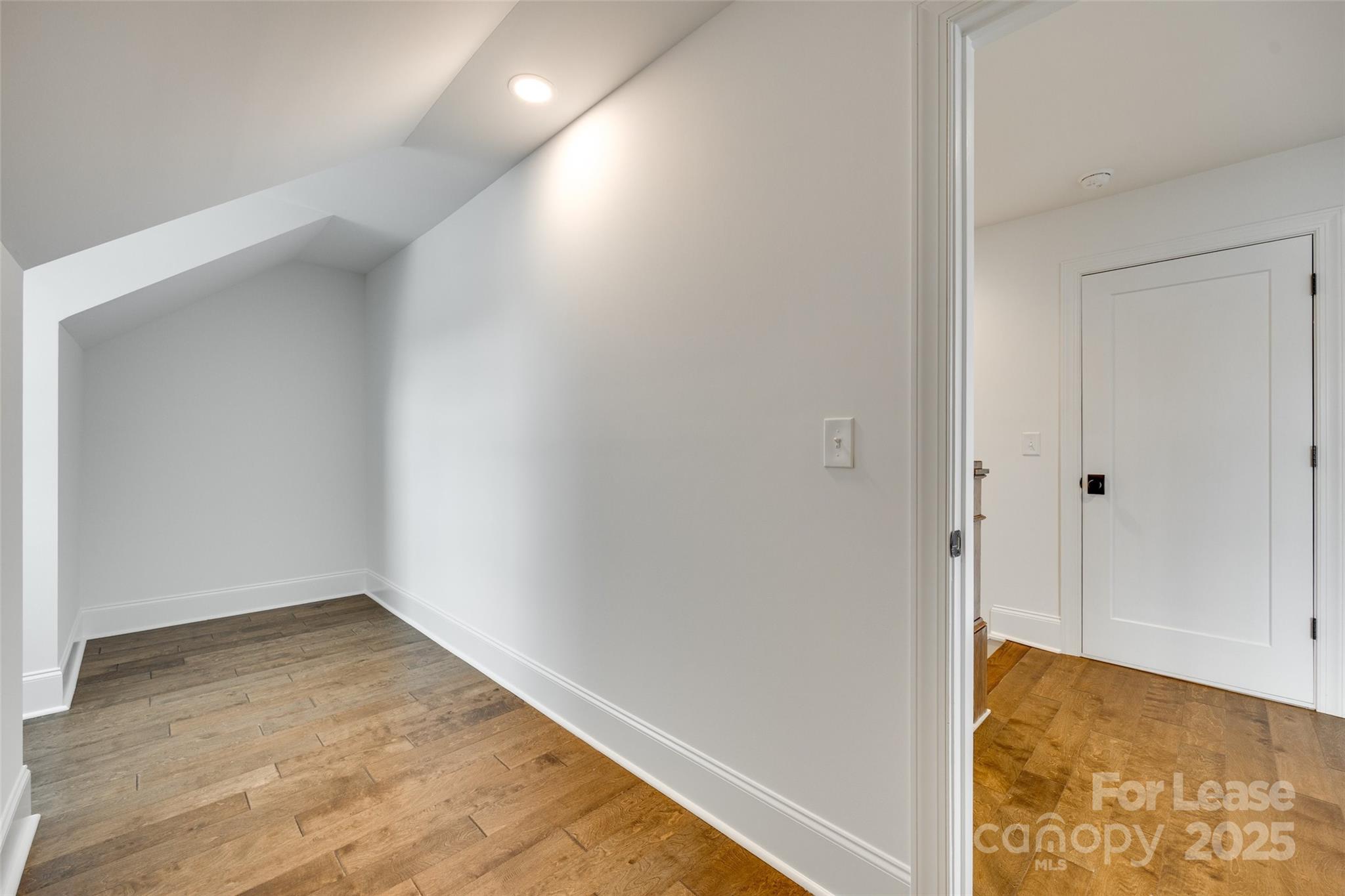 Phillips Village - Residential Lease