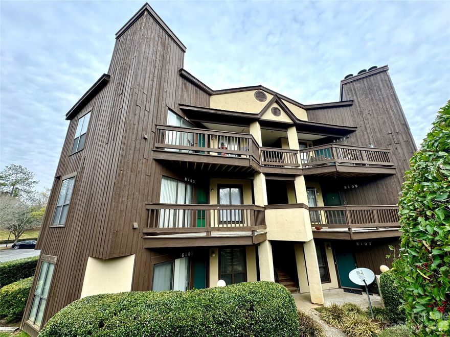 Sensational ground floor 2 bedroom, 2 bath condo located in the MoRa corridor with easy access to just about anywhere! Large primary bedroom suite (that easily holds a King-size bed) has 2 good sized closets & a large garden tub/shower in the primary bath. Primary bedroom also overlooks the patio. Second bedroom has direct access to the second bathroom & would also make an ideal office. Freshly painted & new kitchen light fixture (refrigerator included). Updated with newer carpet, flooring, cabinets, countertops, garbage disposal, stove hood and designer lights. Wood burning fireplace in living room. Newer electrical outlets on kitchen island with built-in nightlights and USB ports. Well maintained & ready to go! A rare gem! Property is being sold “as is” though seller is not aware of any problems.