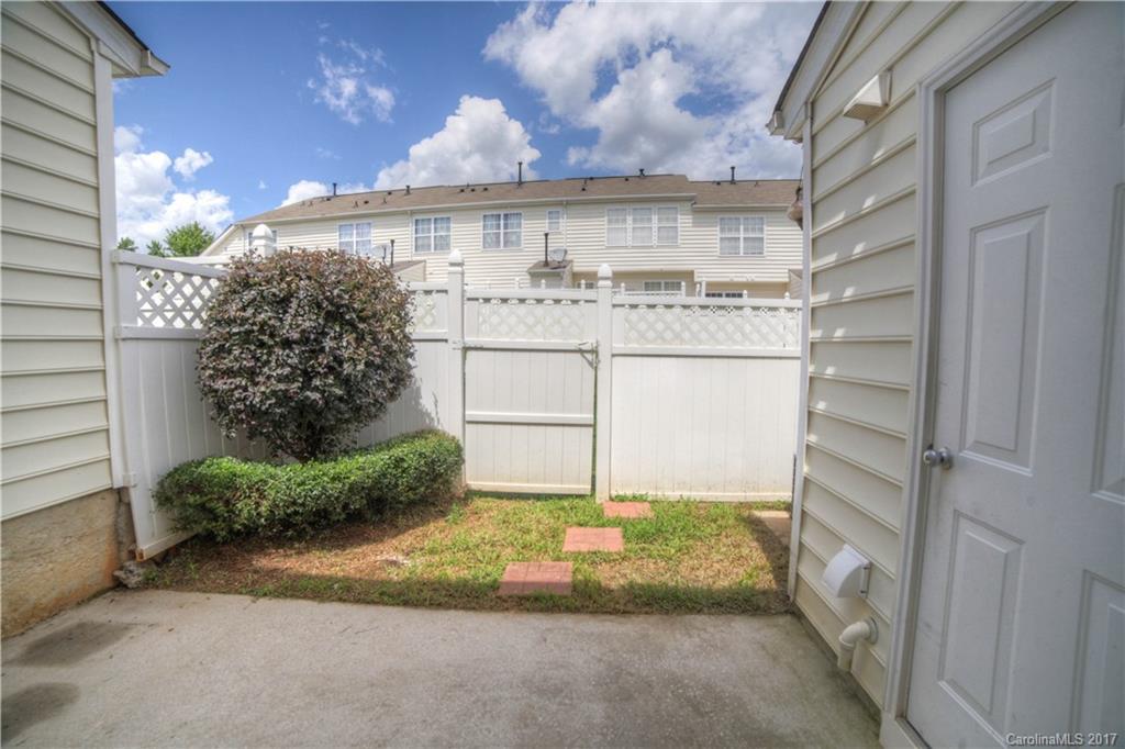 Ridge Pointe - Residential