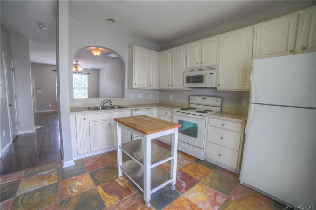 Ridge Pointe - Residential