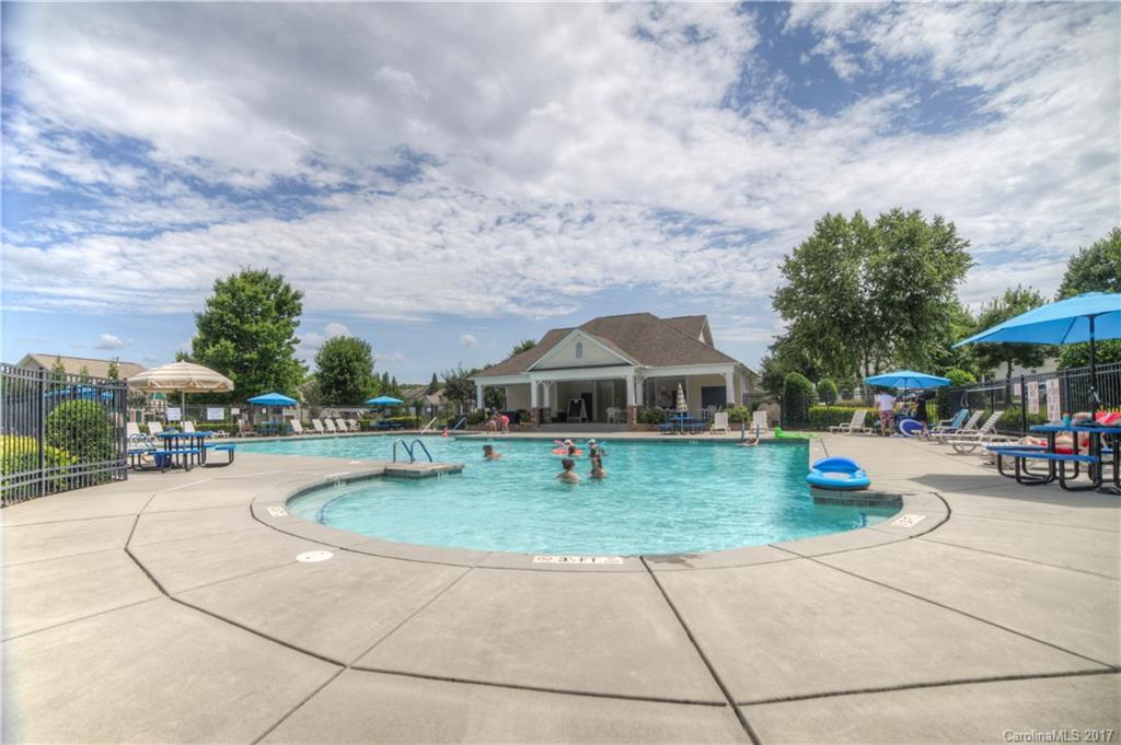 Ridge Pointe - Residential