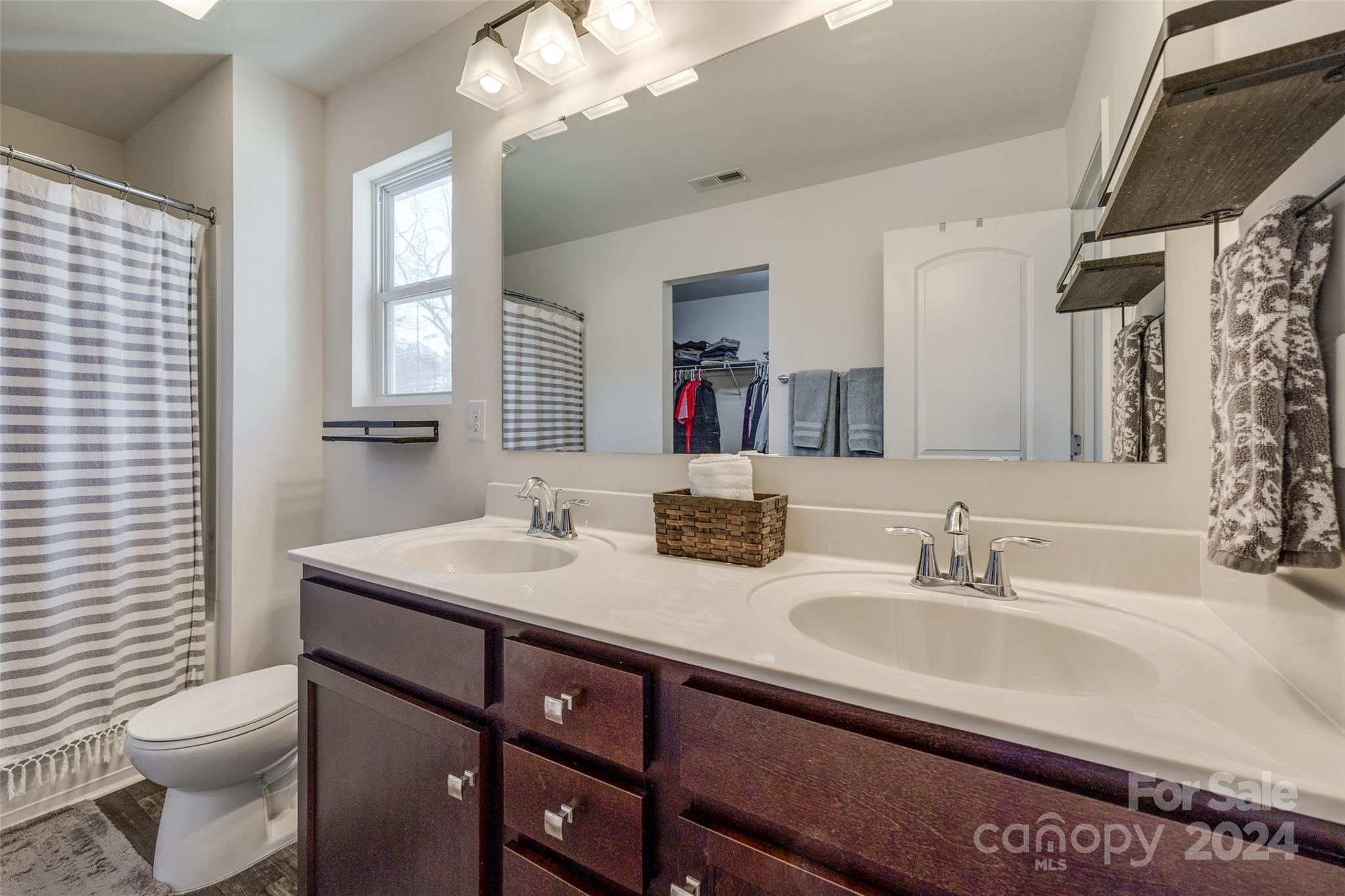 Oaks at Clover - Residential