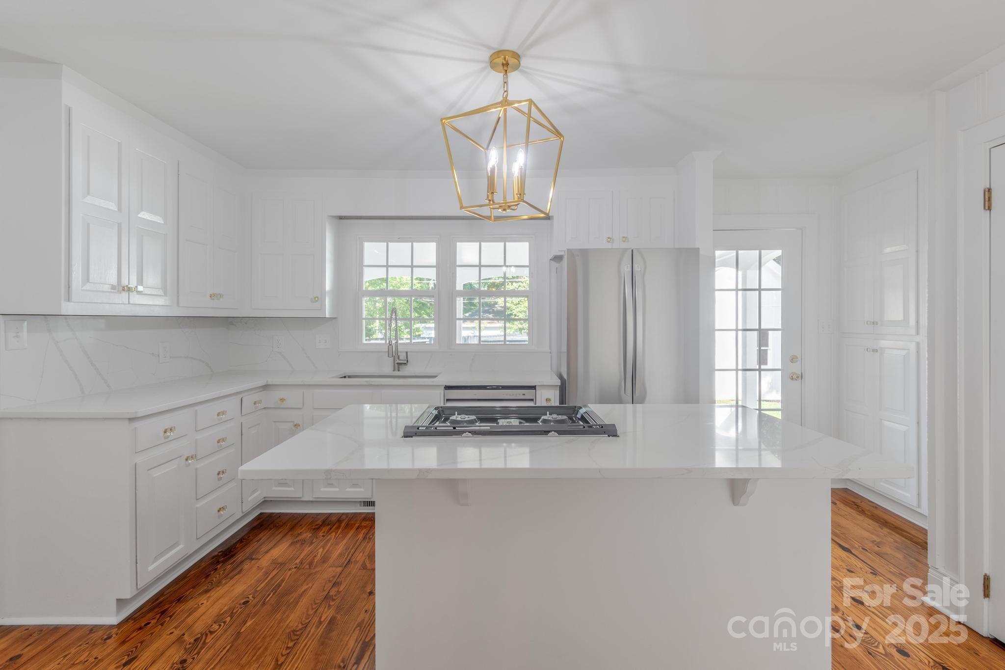256 Oakhurst Road