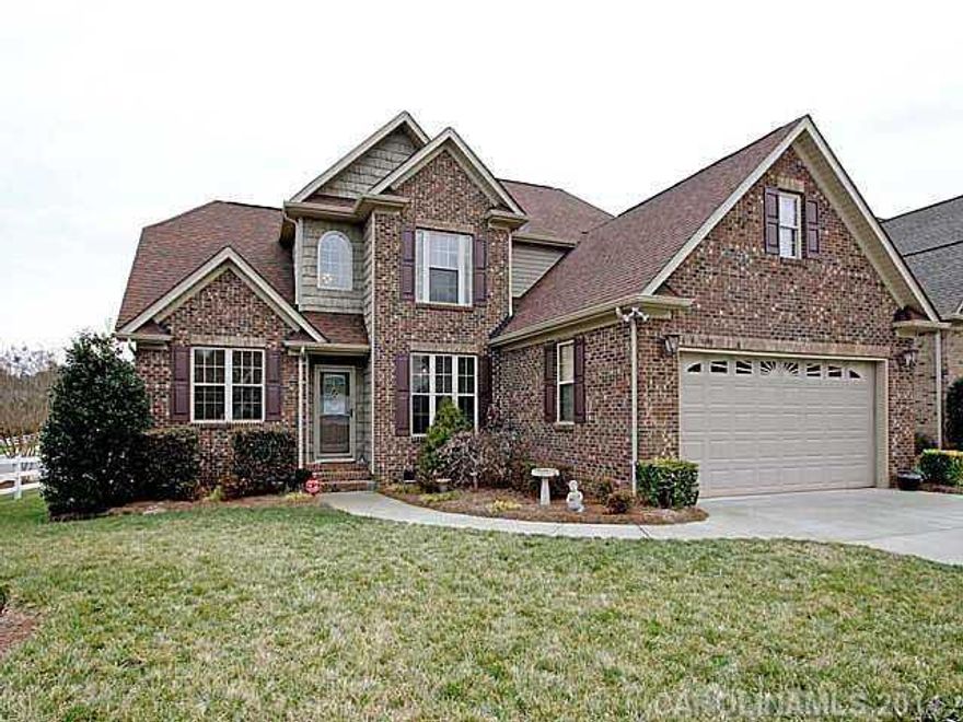 Beautiful full brick custom home on corner lot with all the upgrades, including hardwood floors and tile throughout. Luxurious master suite down. Fantastic kitchen with stainless steel appliances & custom cabinets. Open floor plan and large deck for entertaining. Water filtration system & tankless h20 heater. One of the best subdivisions in Rock Hill. Great location near shopping, restaurants & 77. Must see to appreciate! Back on market 8/6/14! Great deal, selling under appraised value!!!