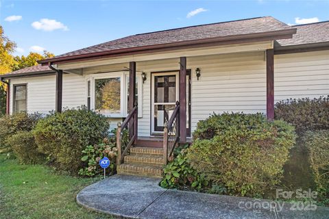 Photo of 304 Autumn Drive, Harrisburg, NC 28075 (MLS # 4318688)