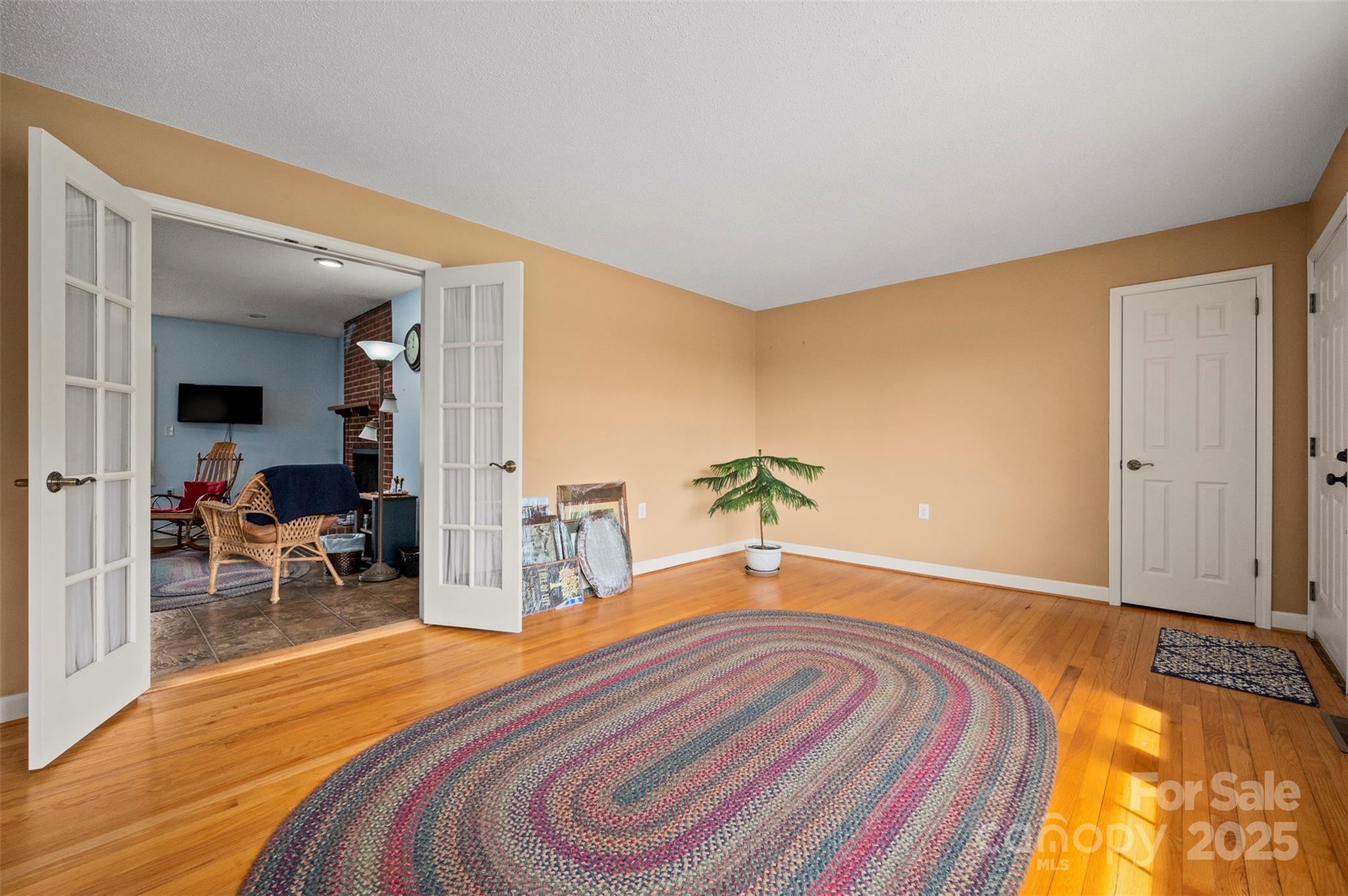 492 Oakland Road