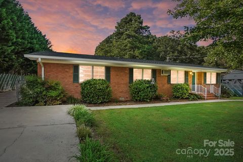 Photo of 3301 Dan Hood Road, Matthews, NC 28105 (MLS # 4295723)