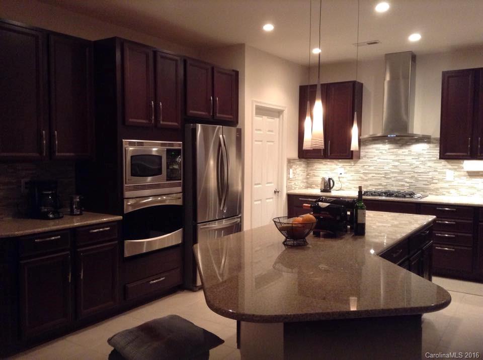 Amber Leigh - Residential Lease