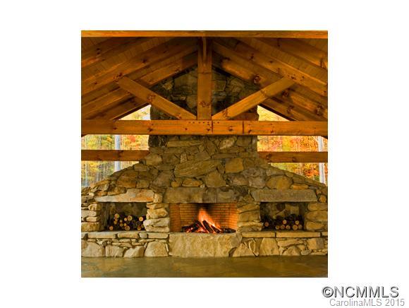 Round Mountain Falls - Land