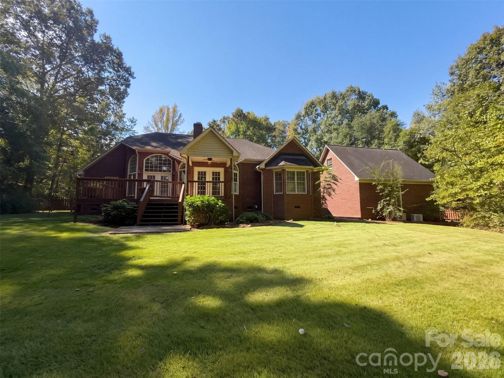 5406 Club View Drive