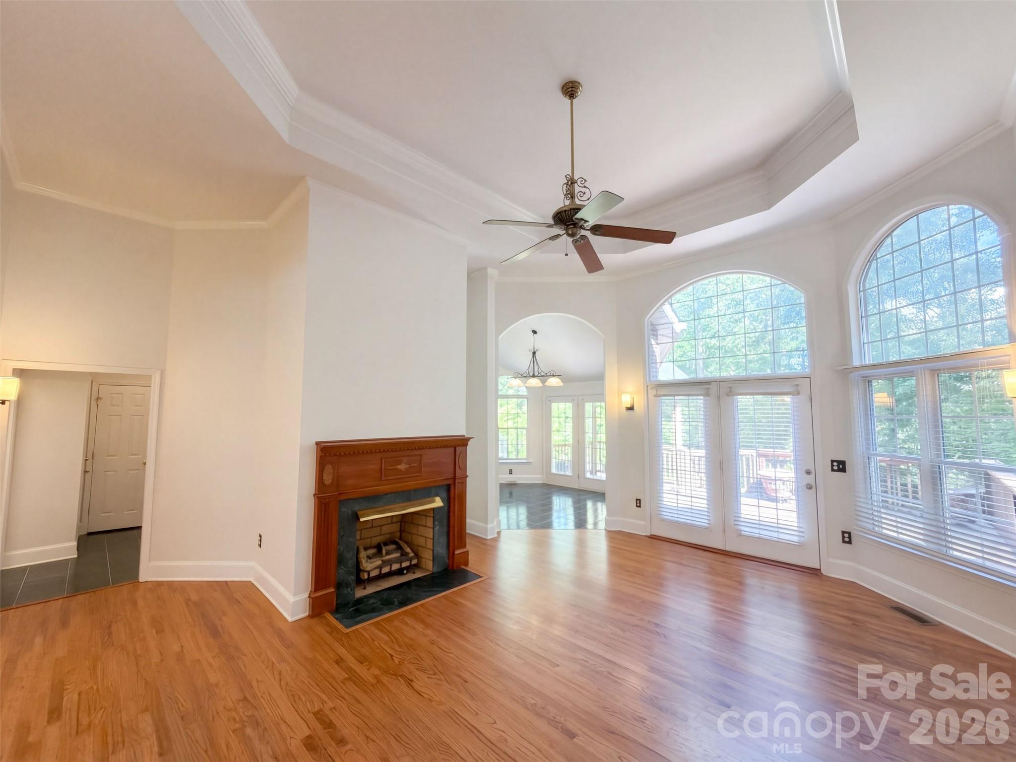5406 Club View Drive