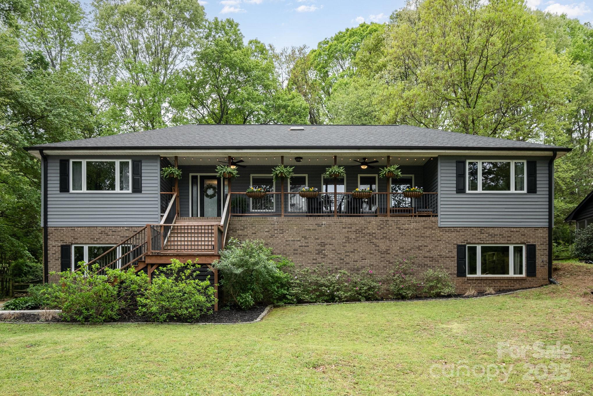 Denver, North Carolina 28037, United States, 3 Bedrooms Bedrooms, ,3 BathroomsBathrooms,Residential,Under Contract,109226