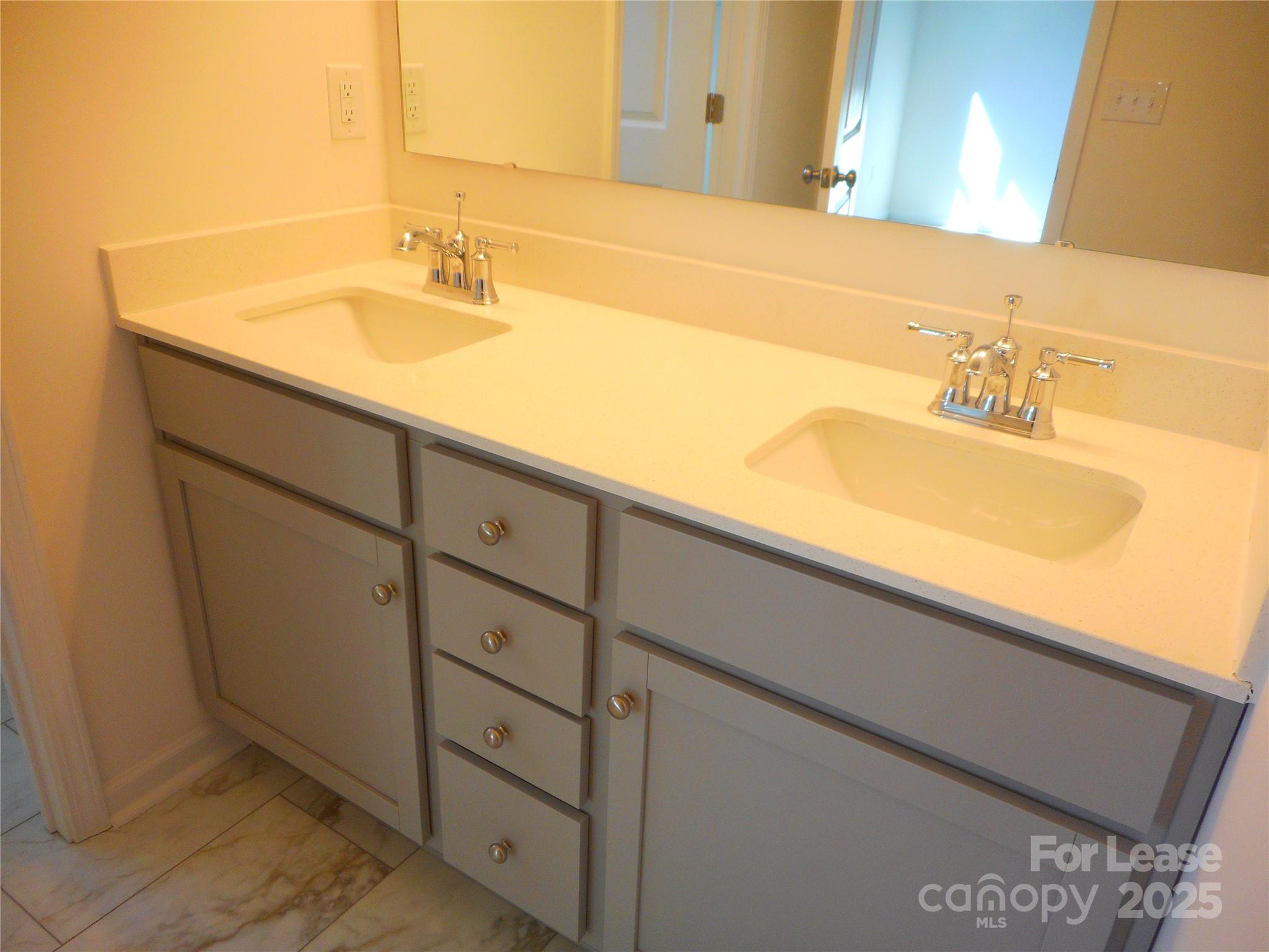 Secrest Landing - Residential Lease