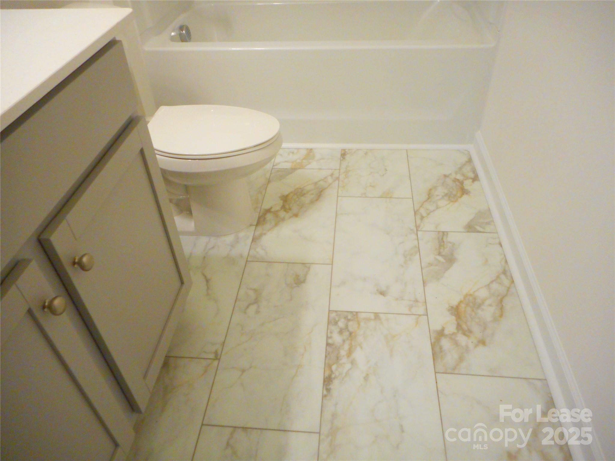 Secrest Landing - Residential Lease