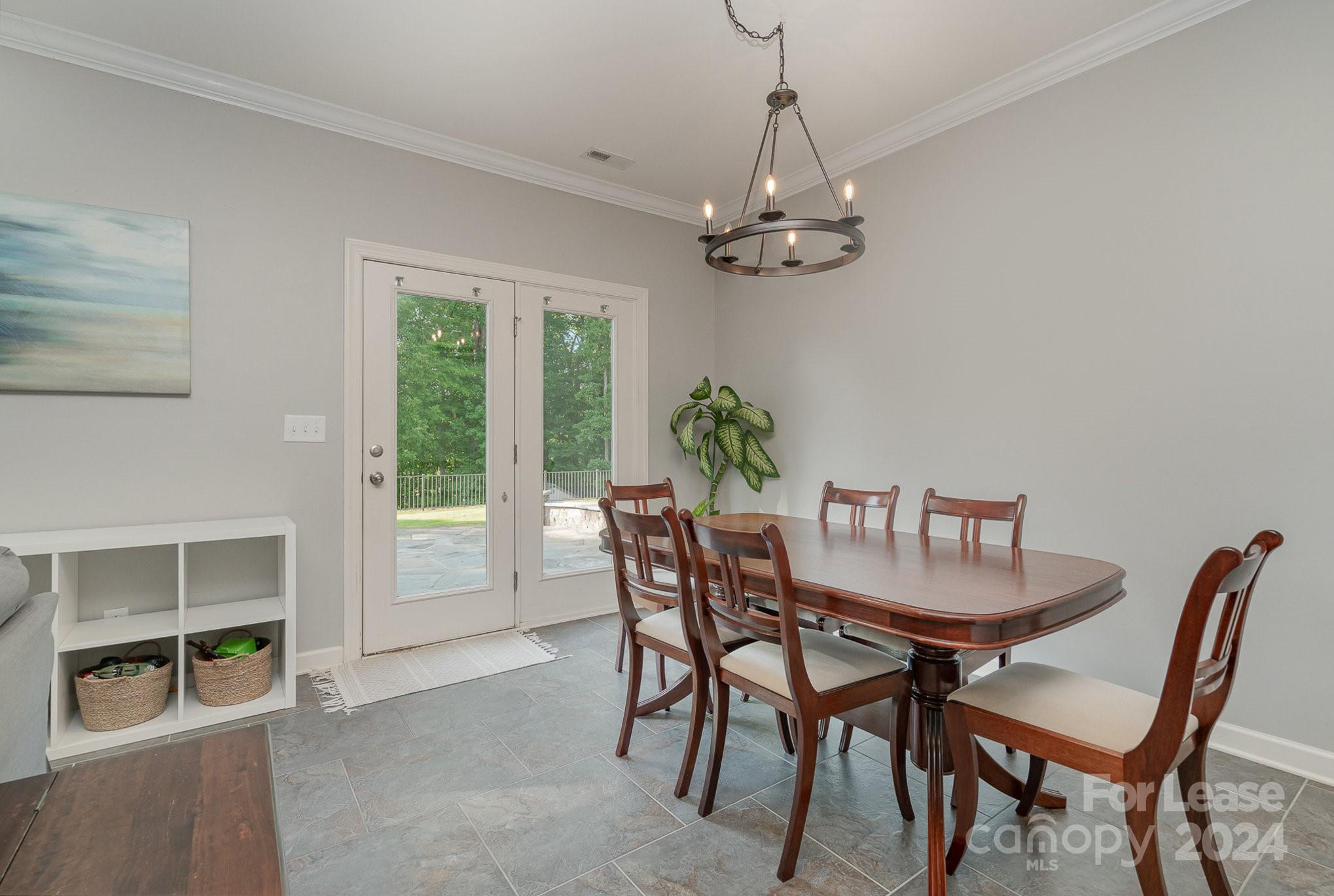 Devonridge - Residential Lease