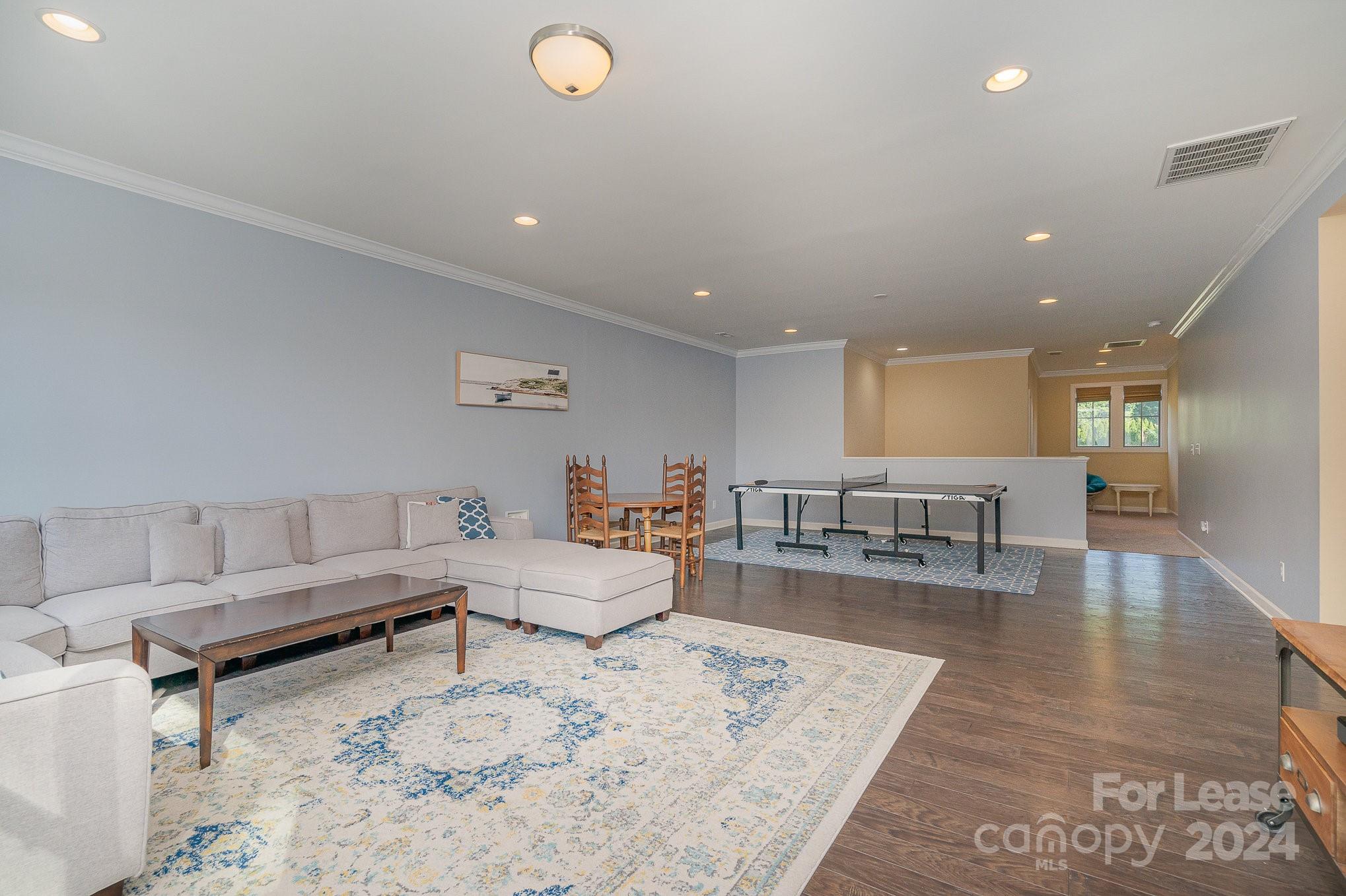 Devonridge - Residential Lease