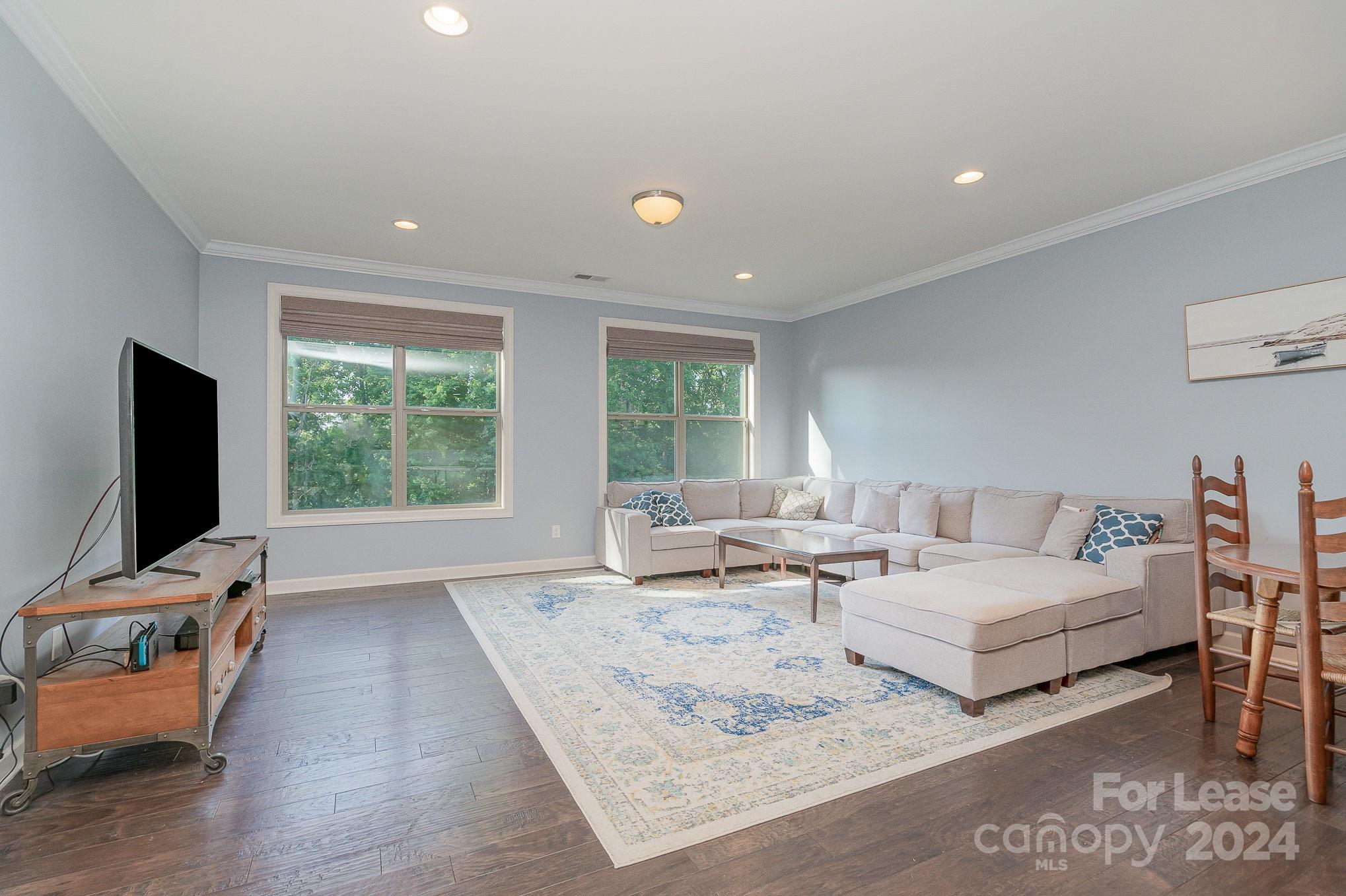 Devonridge - Residential Lease