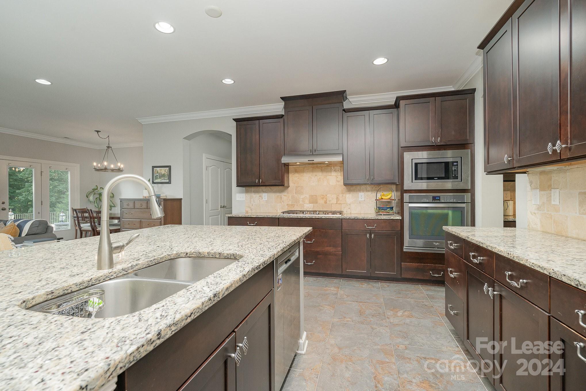 Devonridge - Residential Lease