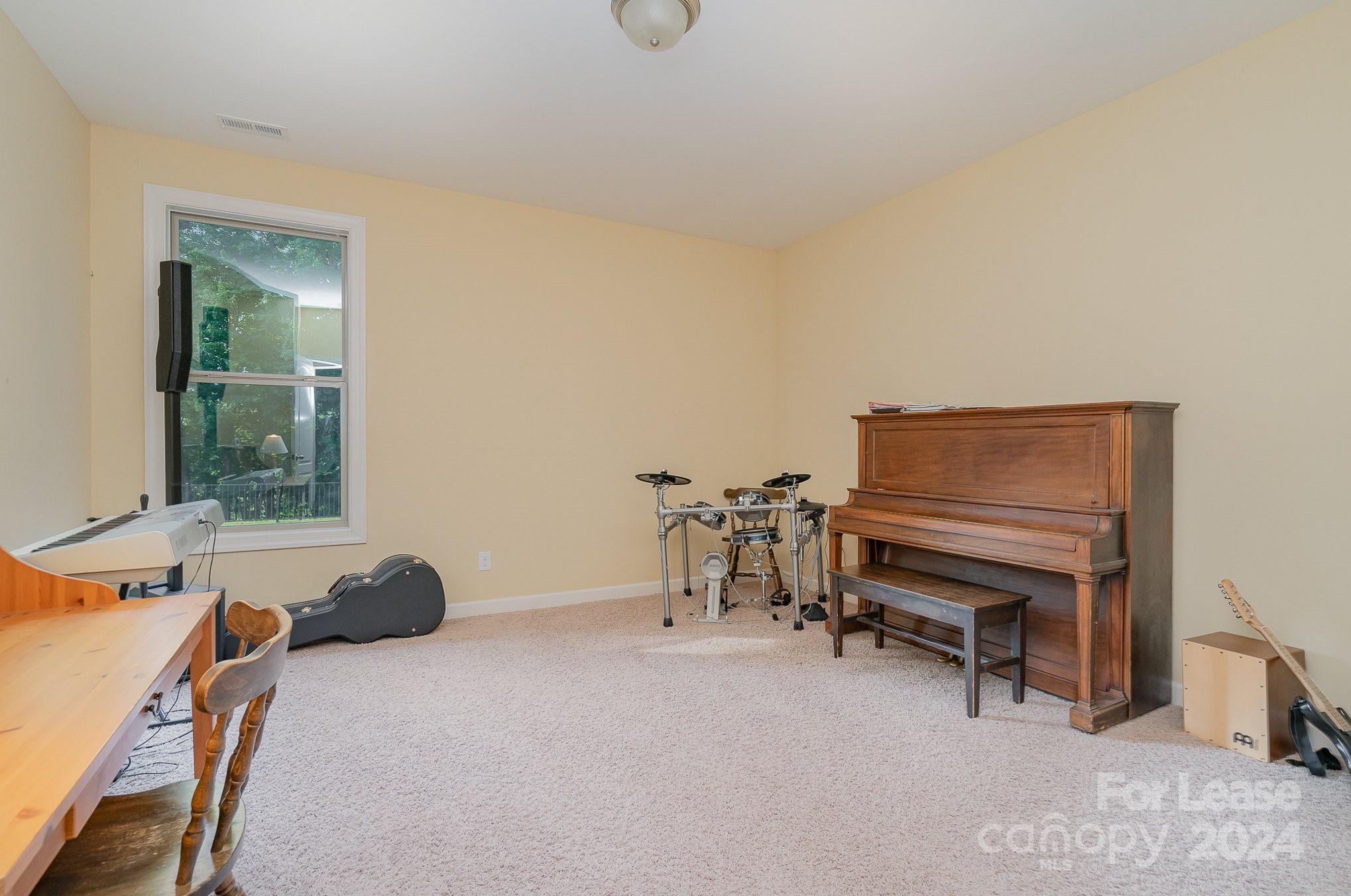 Devonridge - Residential Lease