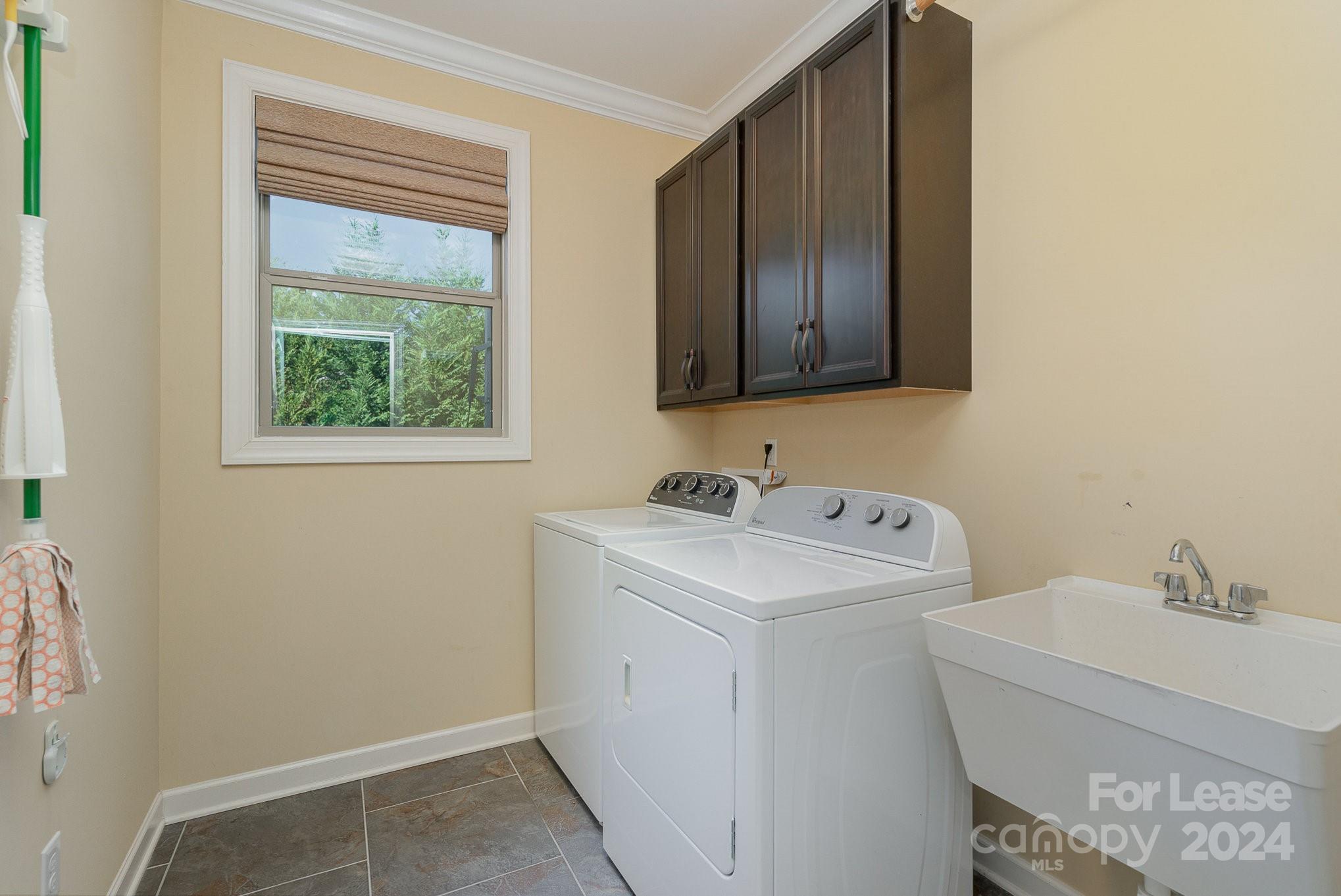 Devonridge - Residential Lease