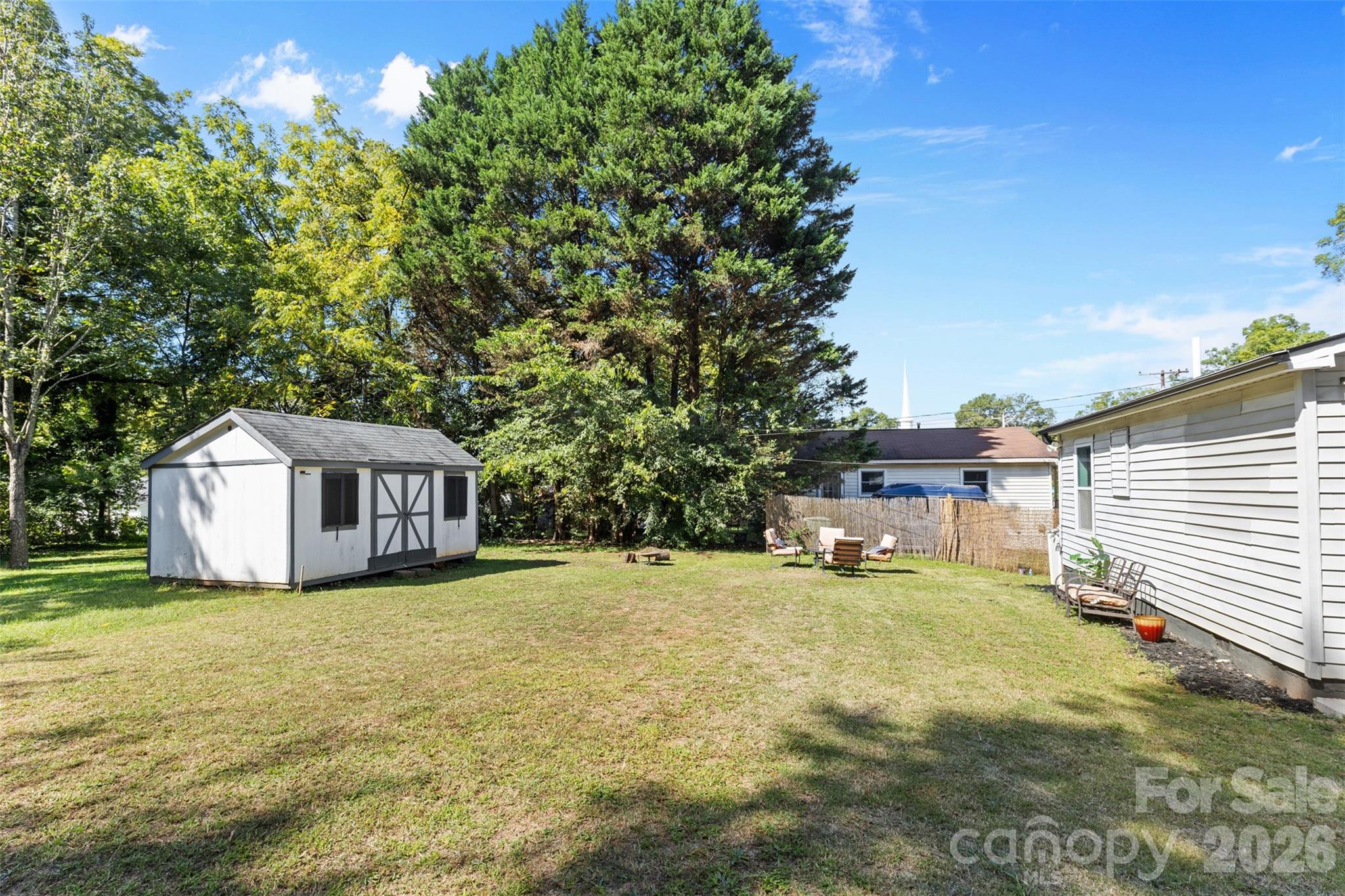 544 W Mclelland Avenue