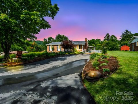 115 Merri Acres Lane Hendersonville NC 28739