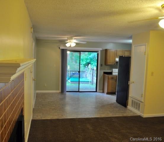 Mtn Carmel Acres - Residential