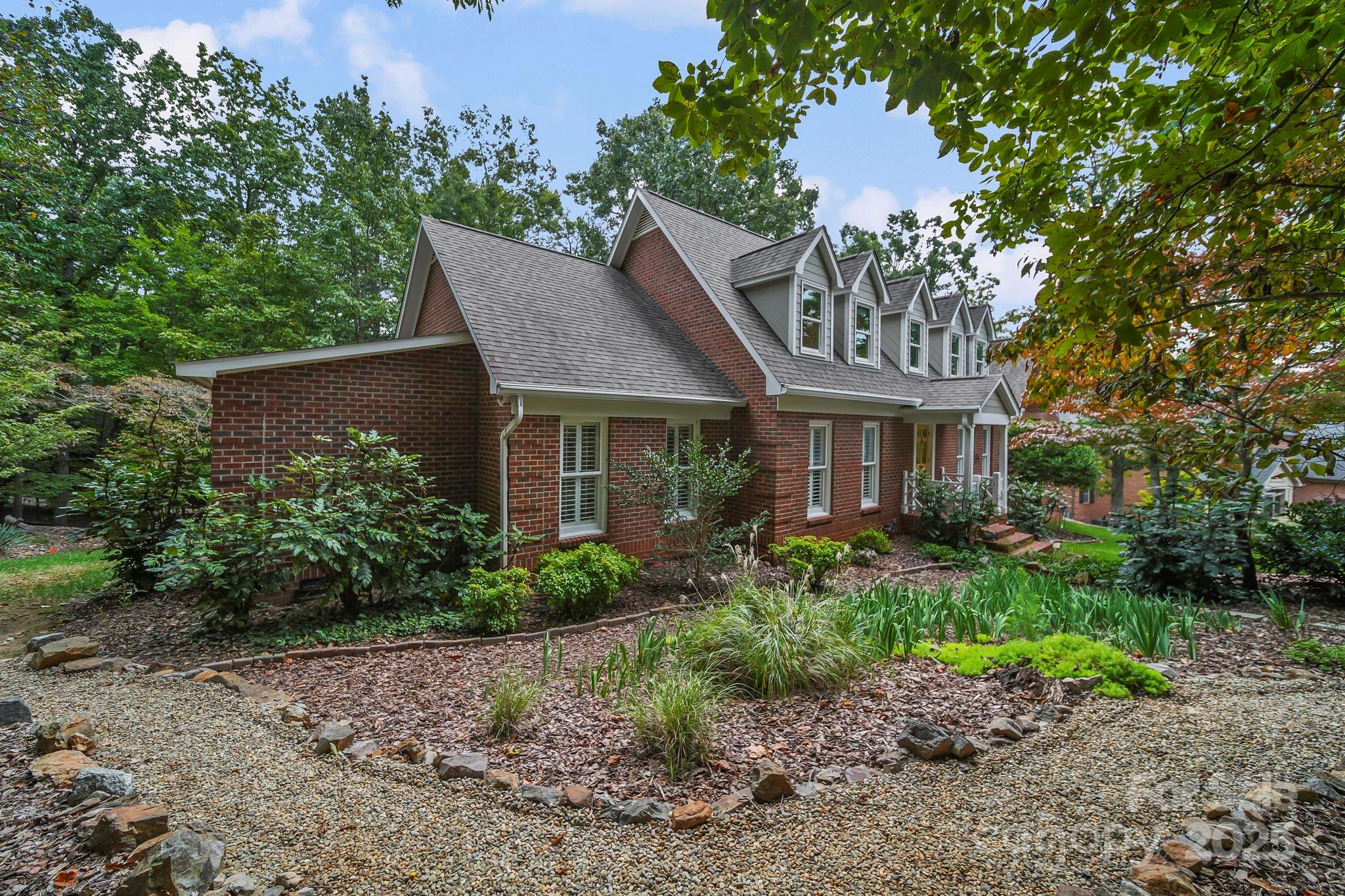 204 Keyhole Court