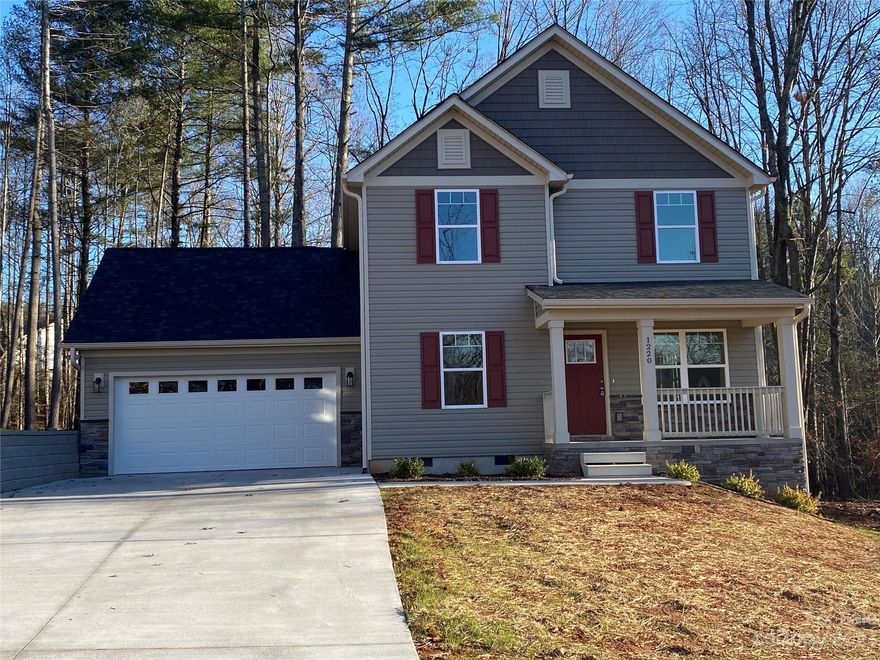 This new construction home has it all. Wide open floor plan, large kitchen island, white cabinets, stainless steel appliances, granite countertops, and large great room. 1st floor bedroom and first floor full bathroom. Vaulted ceiling in primary suite. Generous sized secondary bedrooms. The upstairs loft is the perfect spot for an office space or play area. Cul-de-sac lot with a great wooded view. Cozy front porch. Fourtees Builders leaves no detail left behind.