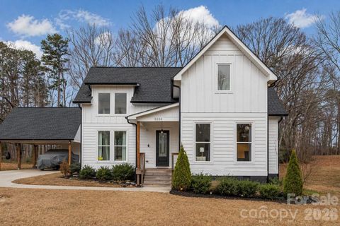 Photo of 5028 Lewis Road, Gastonia, NC 28052 (MLS # 4328073)