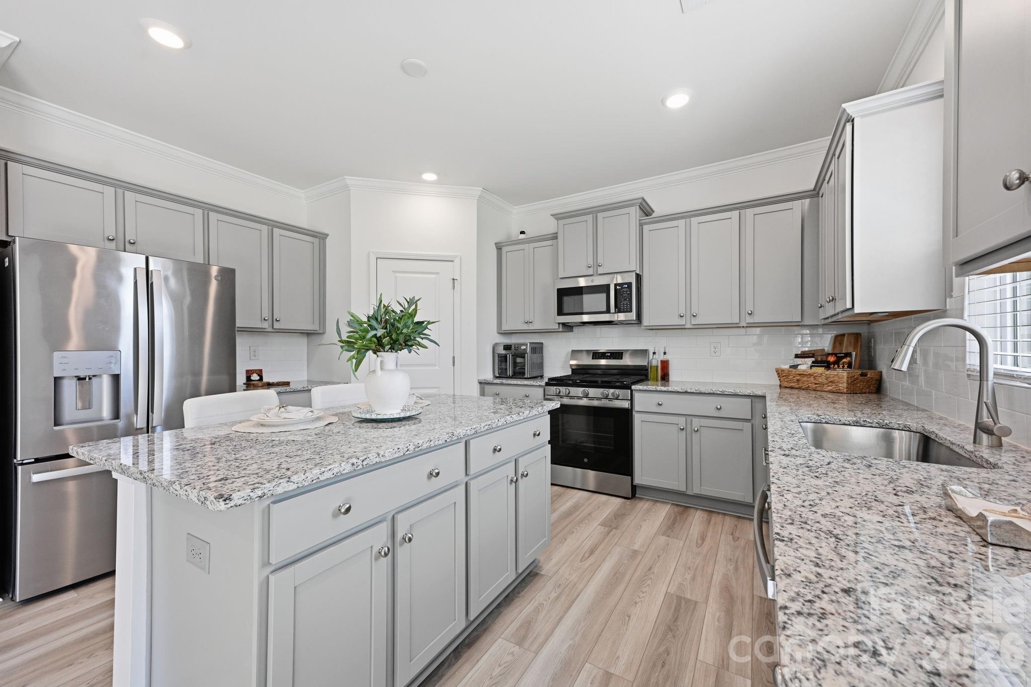 2062 Van Buren Road