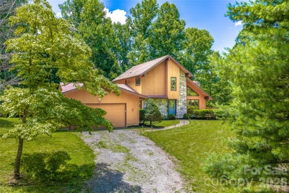 340 Sugar Hollow Road Fairview NC 28730