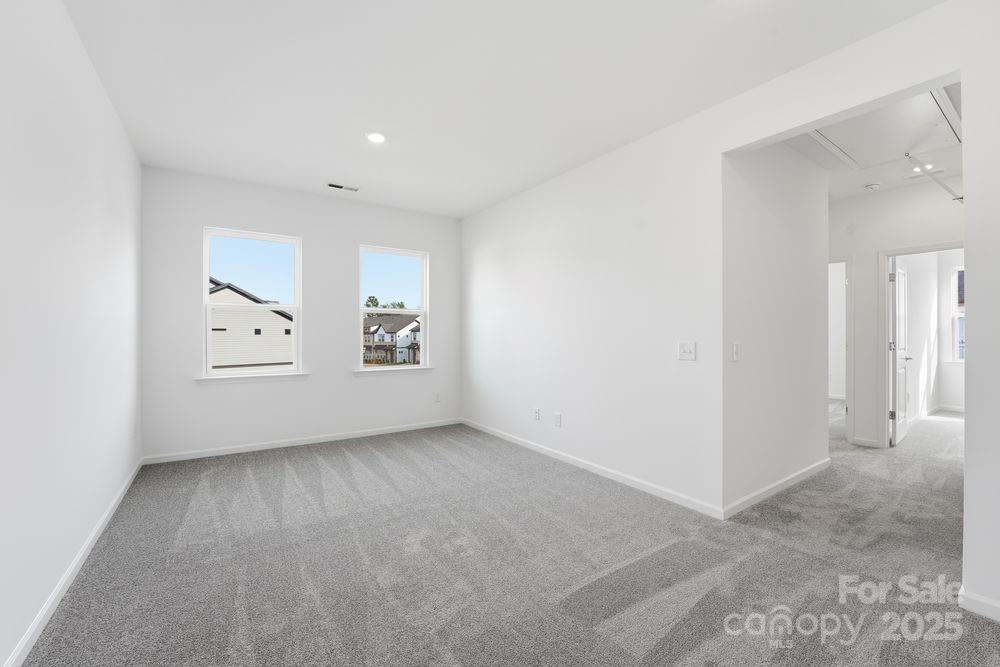 The Ridge at Sugar Creek - Residential