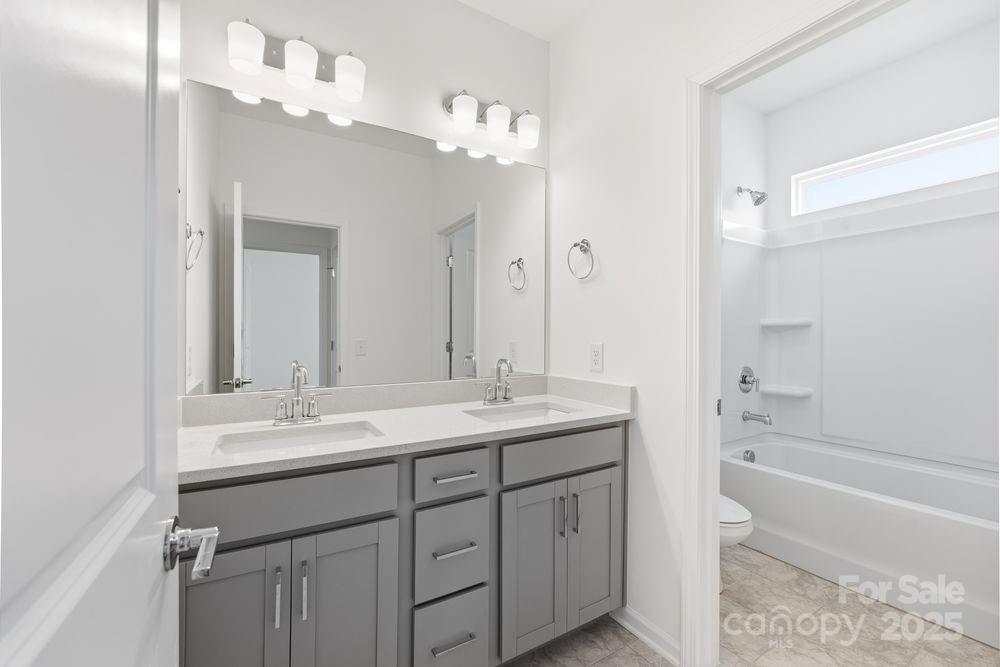 The Ridge at Sugar Creek - Residential