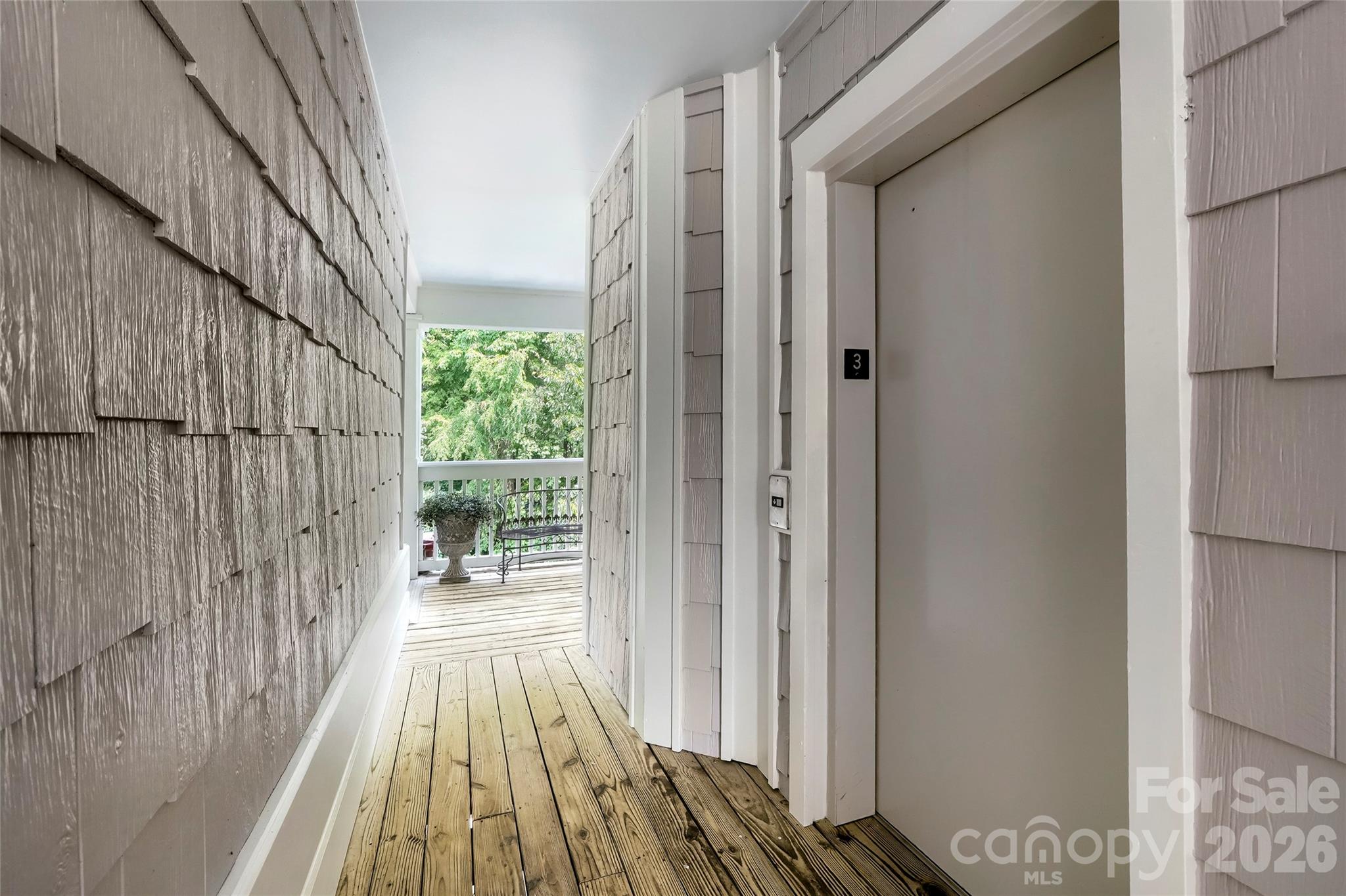 Spinnaker Reach - Residential