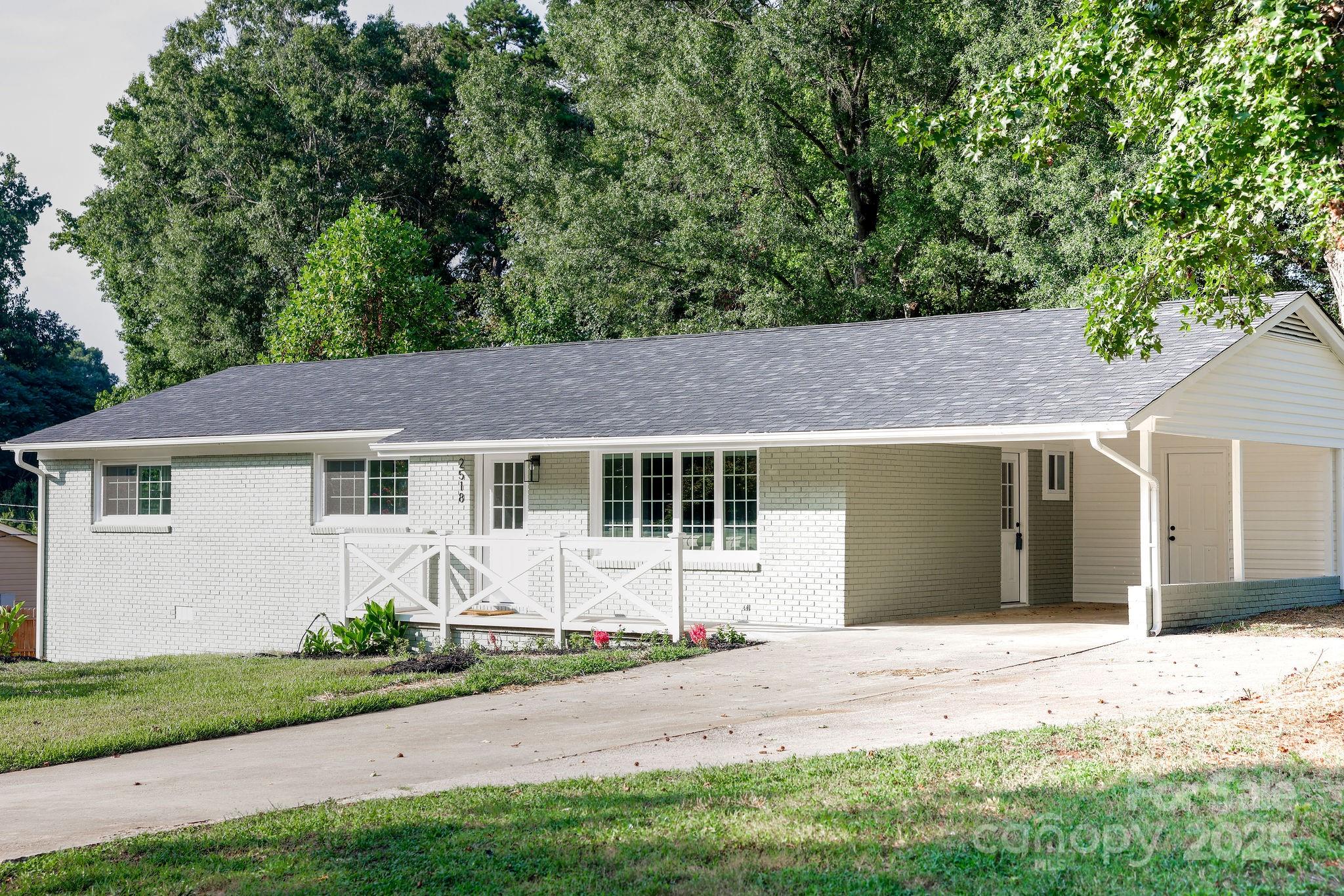 2518 Cove Creek Drive