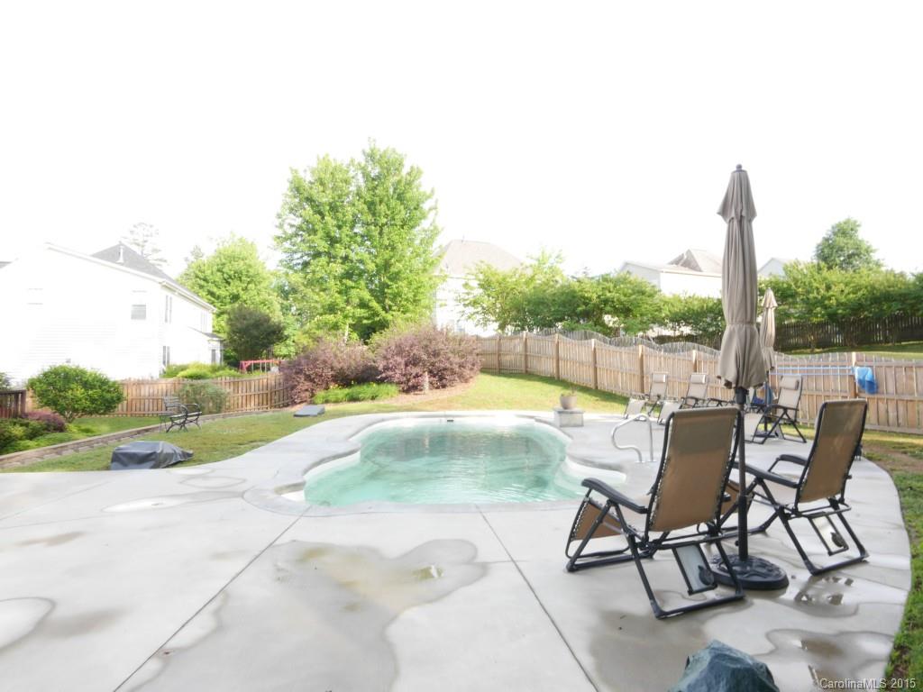 Autumn Cove At Lake Wylie - Residential