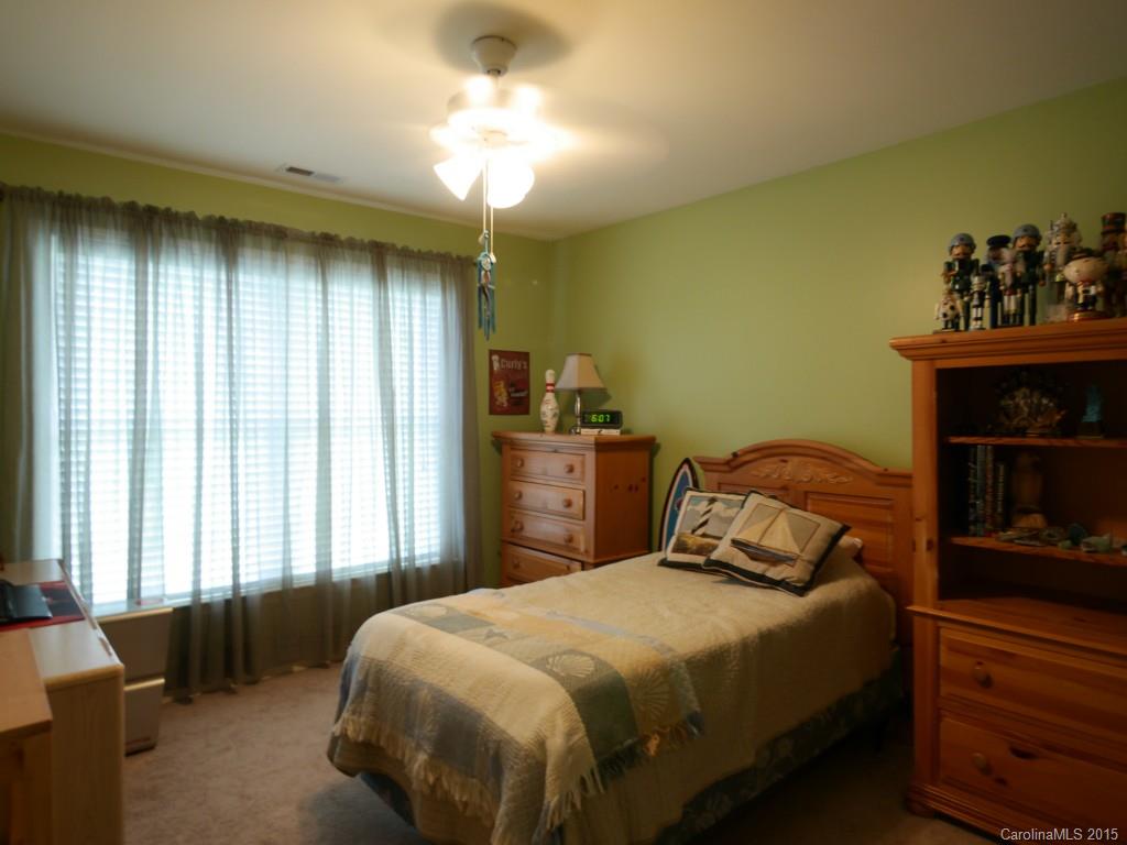 Autumn Cove At Lake Wylie - Residential