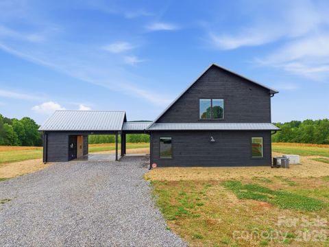 Photo of 211 Race Path Road, Union Grove, NC 28689 (MLS # 4373837)